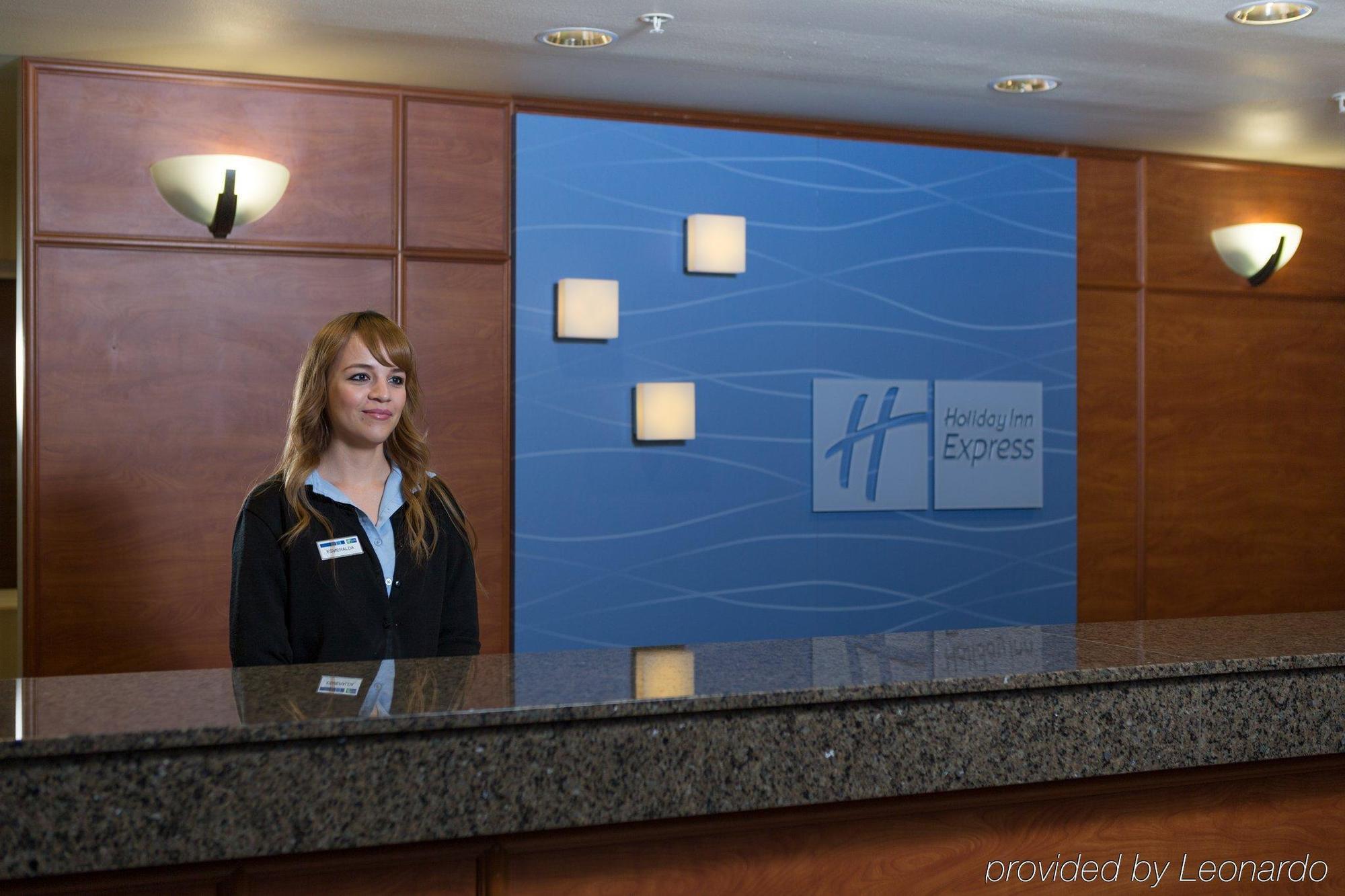 Holiday Inn Express Hotels & Suites Burlington, An Ihg Hotel Bagian luar foto